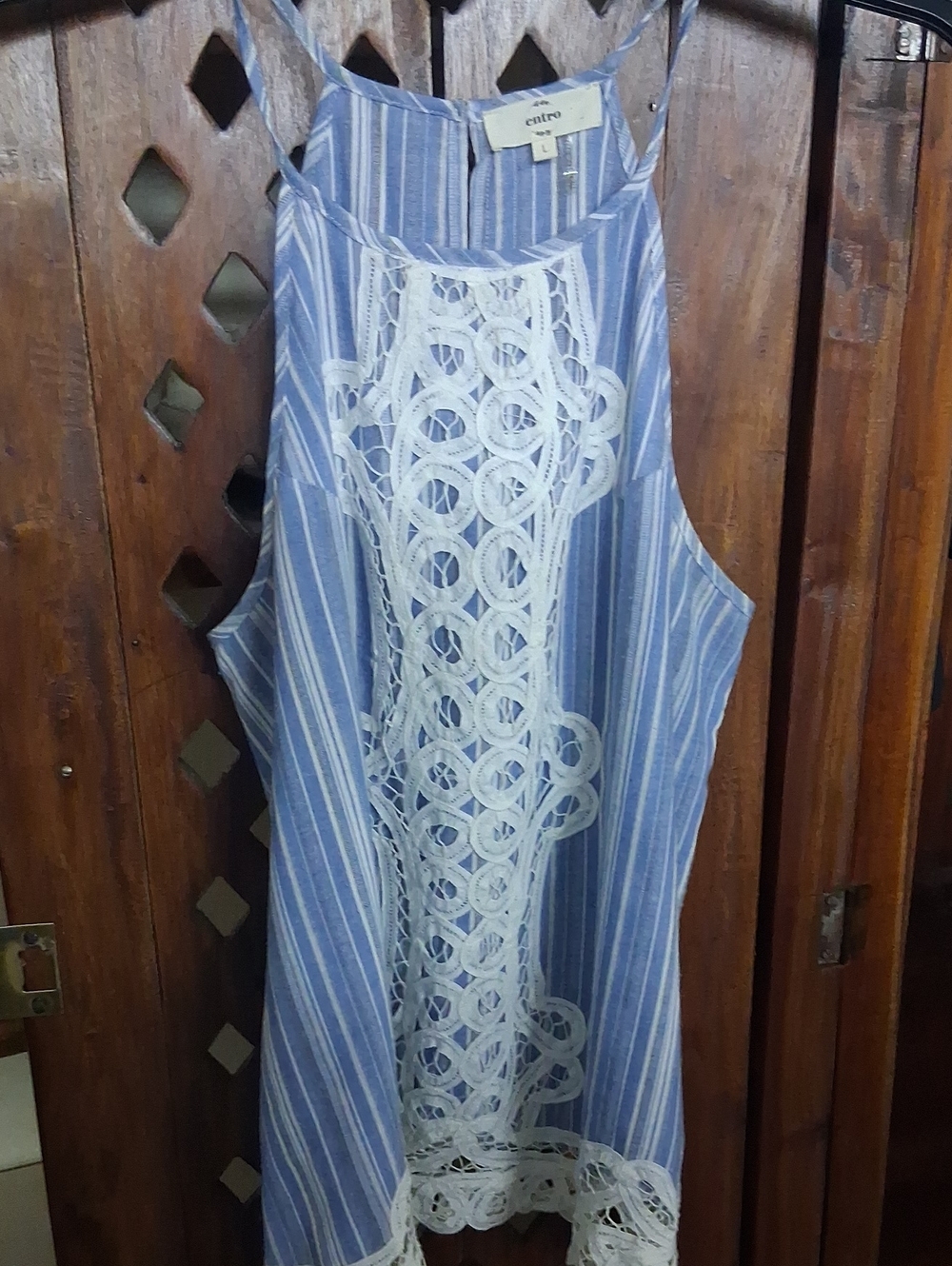 entro Blue Striped Lace-Front Sleeveless Top